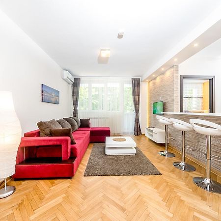 Apartments King Milan, City Center بلغراد المظهر الخارجي الصورة