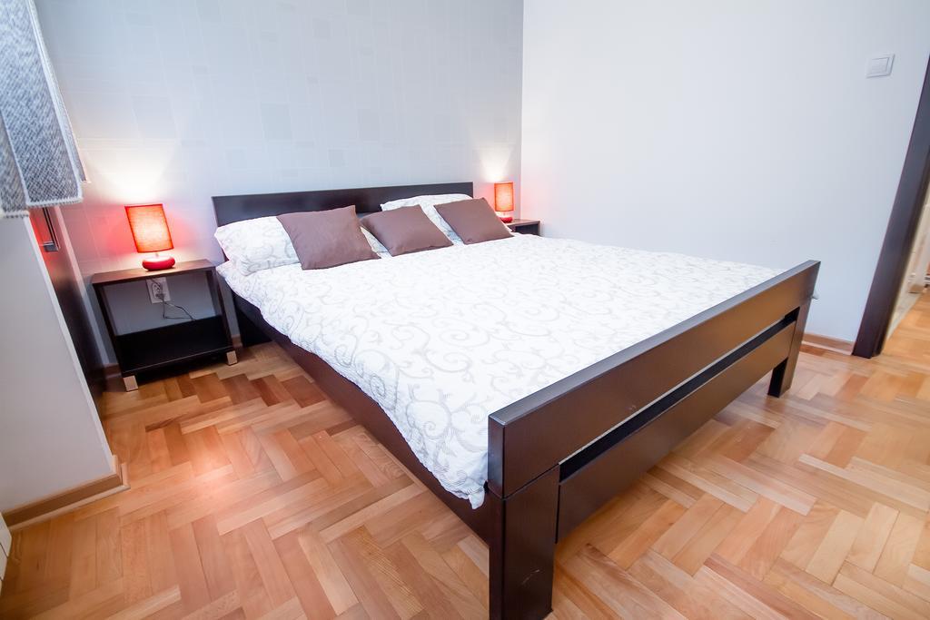 Apartments King Milan, City Center بلغراد الغرفة الصورة