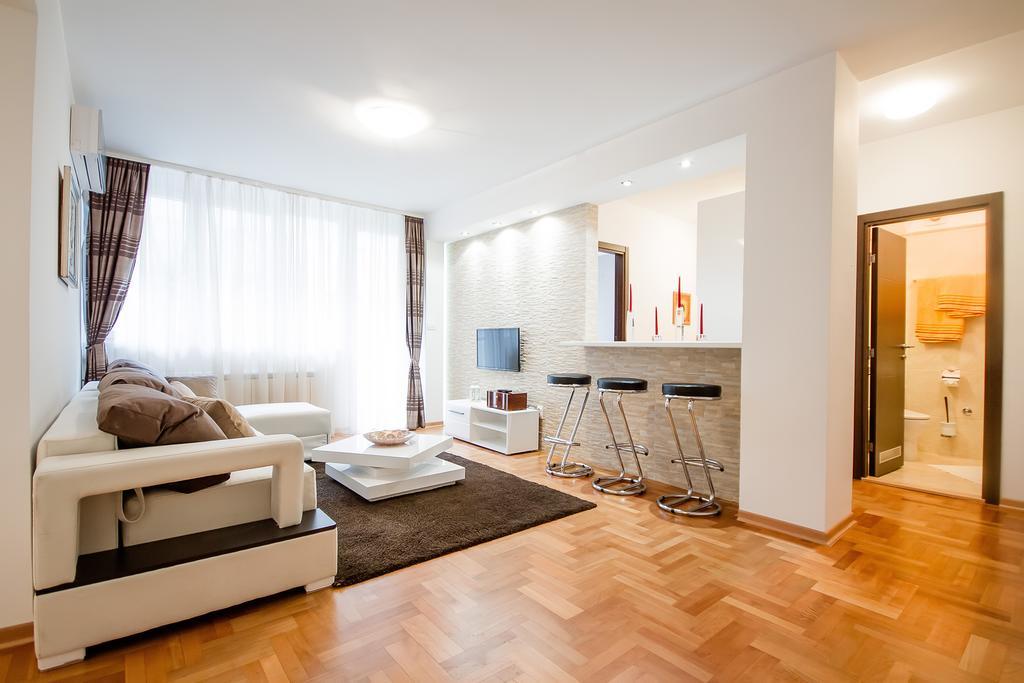 Apartments King Milan, City Center بلغراد الغرفة الصورة