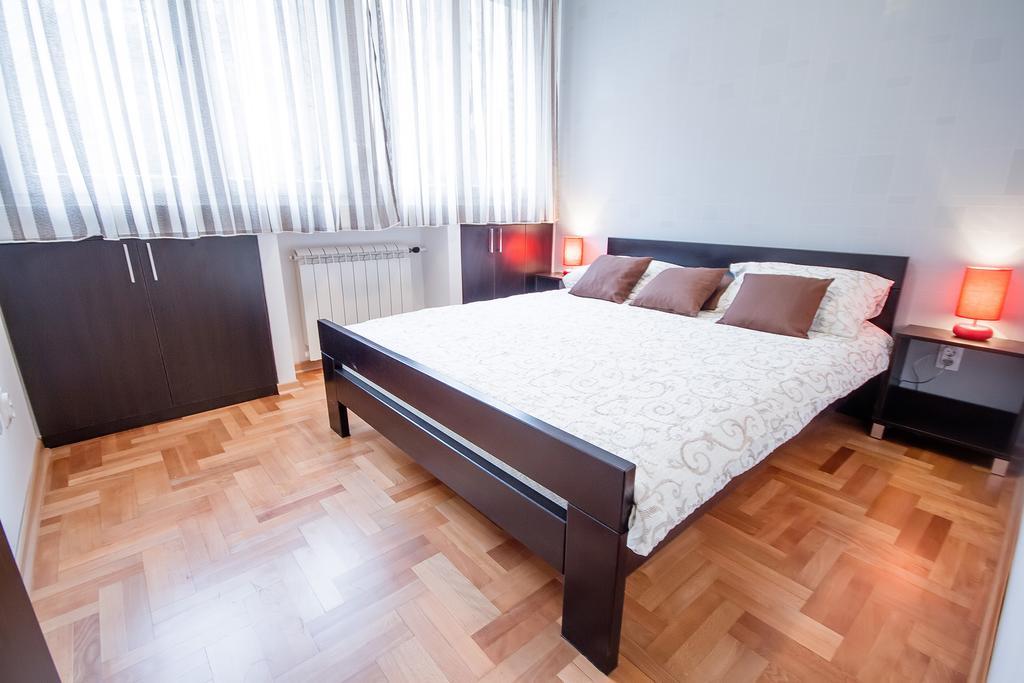 Apartments King Milan, City Center بلغراد المظهر الخارجي الصورة